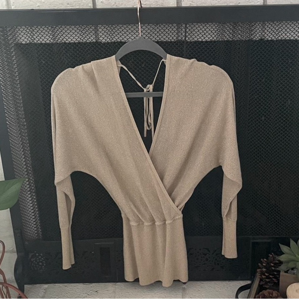 Sele Long Sleeve Cris Cross Top